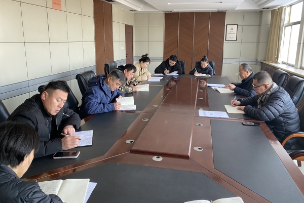 微山湖紡織公司召開全體干部會議